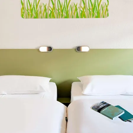 Hotel Ibis Budget Aix Les Bains - Gresy Exterior photo